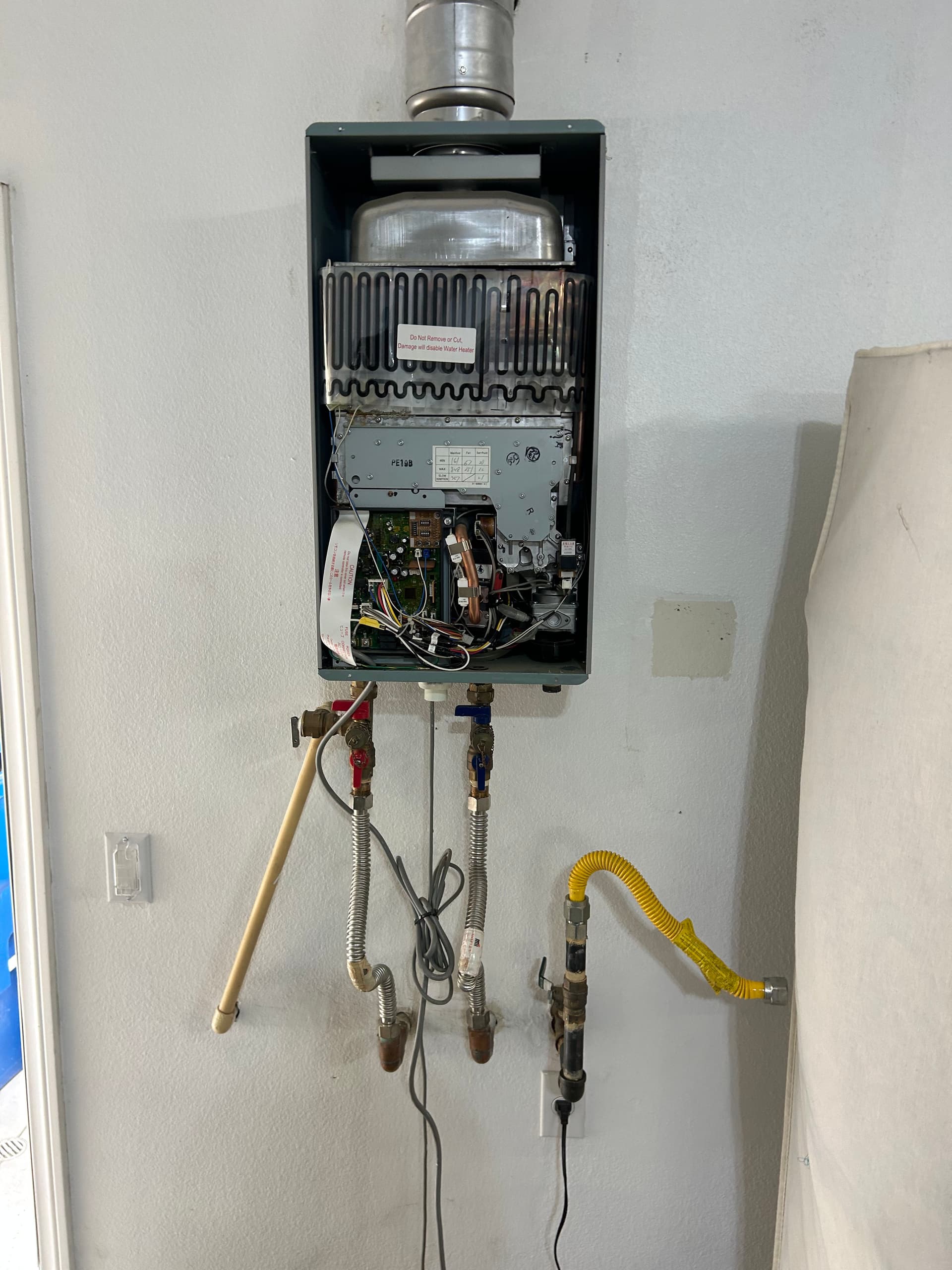 When Your Tankless Water Heater Stops Working Right image